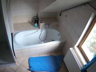 Julmodels Bathroom 2nd Floor-1